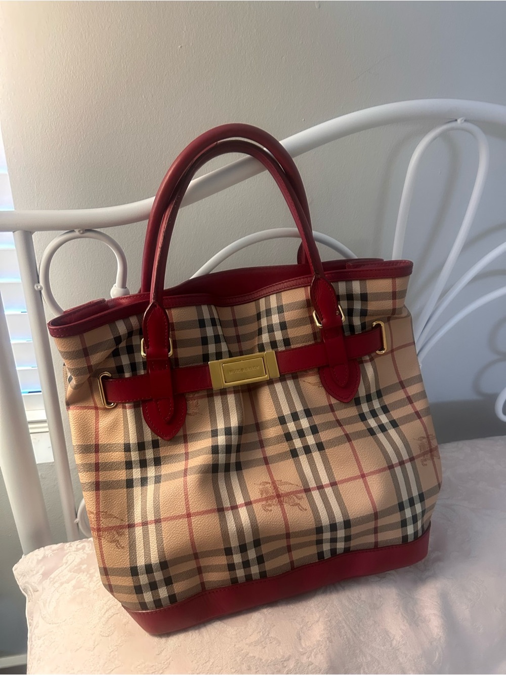 Golderton Haymarket Coated Canvas Medium tote bag. - Picture 4 of 8